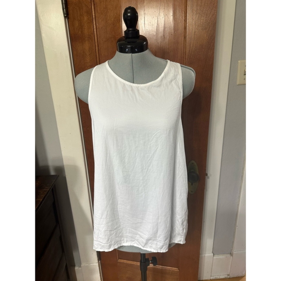 Lululemon White Open-Back Tank Top | EUC - Picture 1 of 3